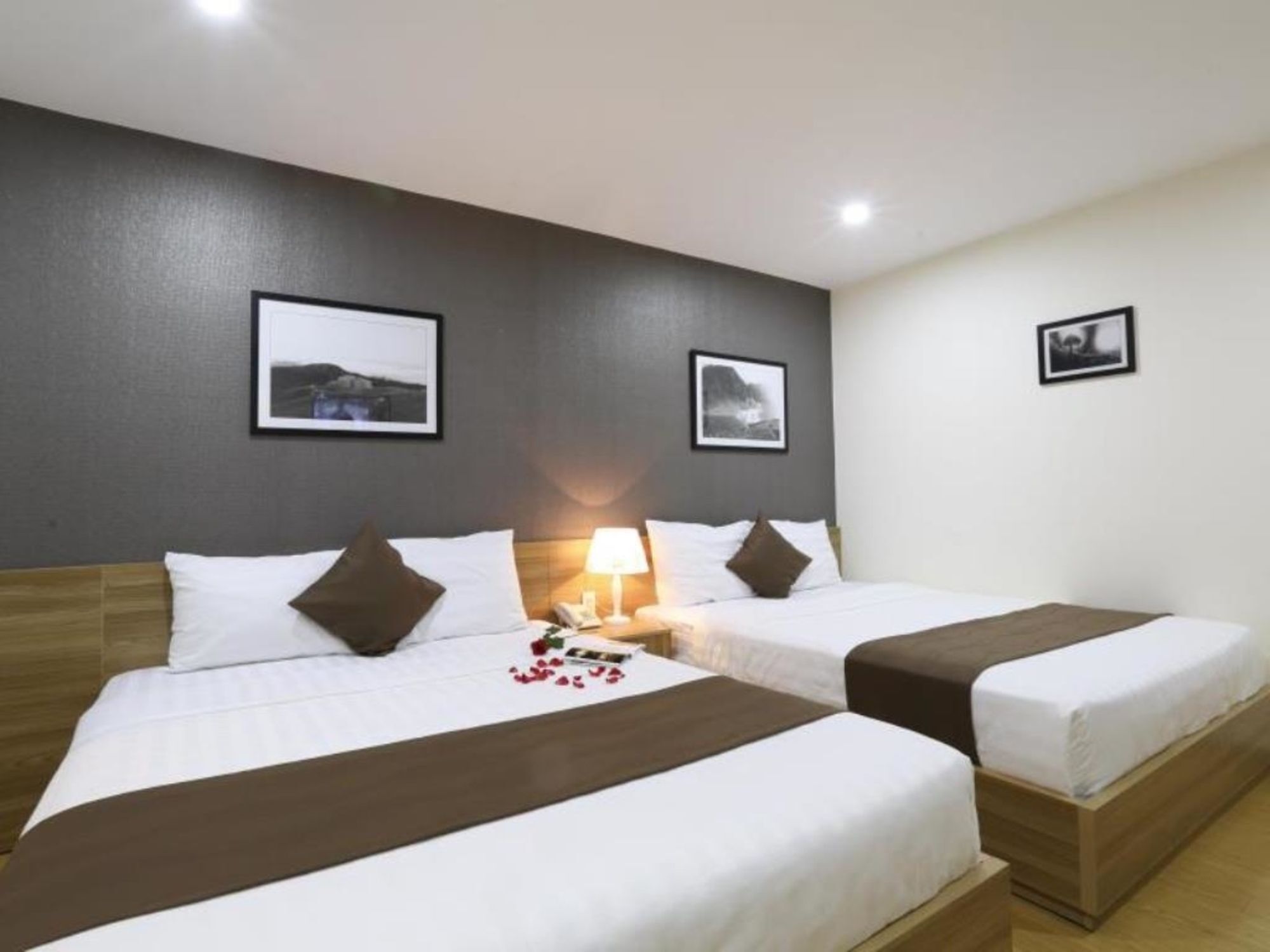 Thu Hien Hotel Nha Trang Luaran gambar